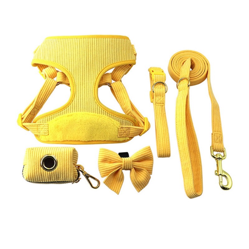 Adjustable Dog Leash Made of High Quality Fabrics Sturdy And Durable
