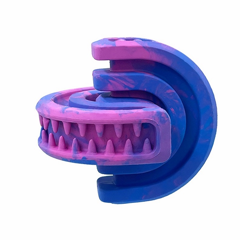 2022 Tough Natural Rubber Chewing Feeder Dispensing Dog Toys Spikes Teeth Cleaning Molar Indestructible Chewy Pet Toy