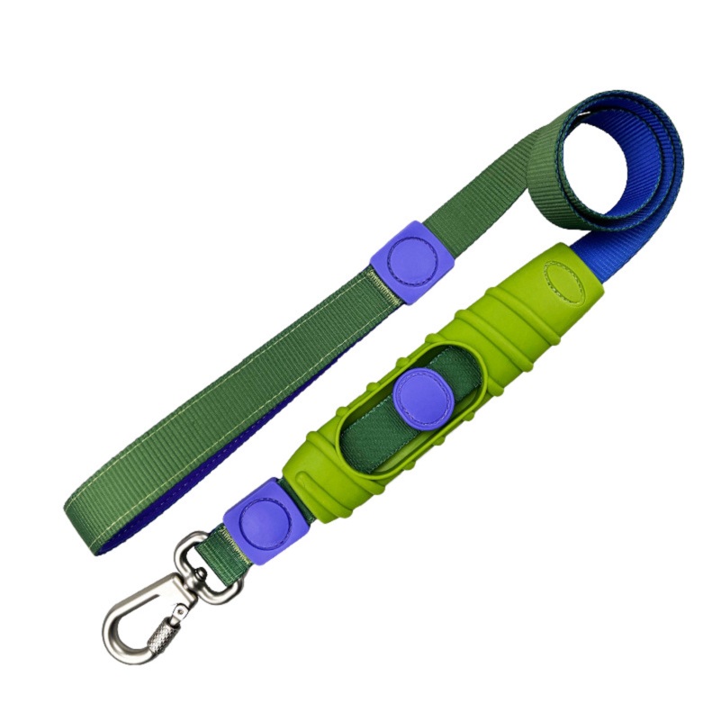 Adjustable Dog Leash Is Made of High Quality Material Explosion Proof Bungee Dog Leash